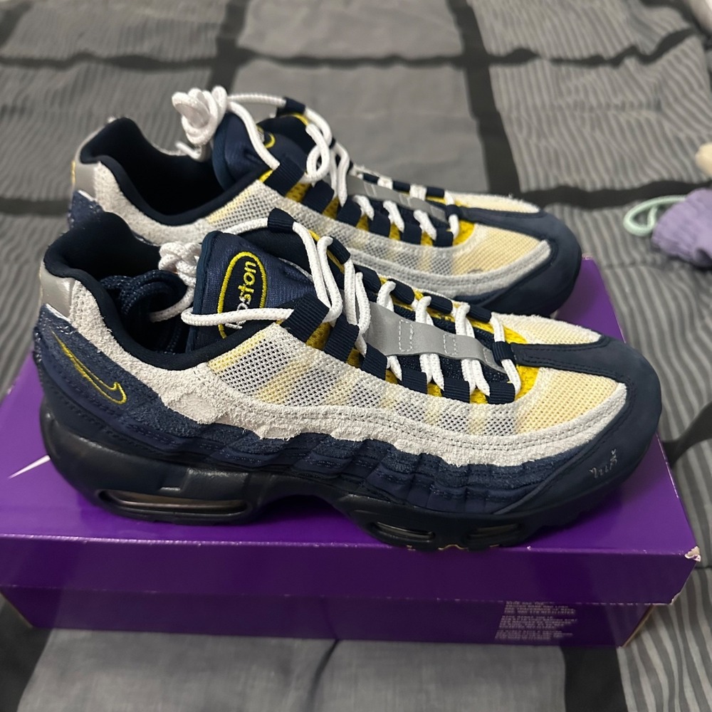 Nike SB Air Max 95 Eric Koston Speed Yellow Obsidian Navy HQ8495-400 Men's 6.5